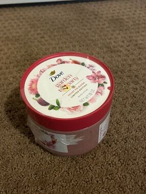 Garden tea party dove body scrub